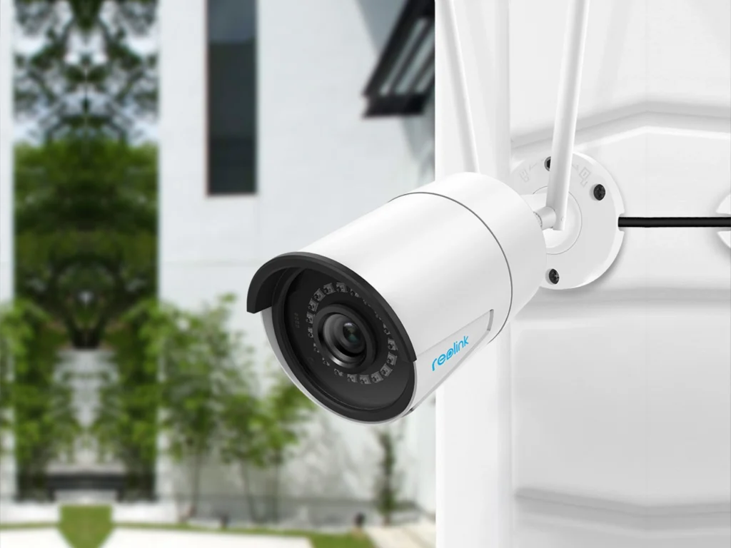 دوربین مداربسته تحت شبکه